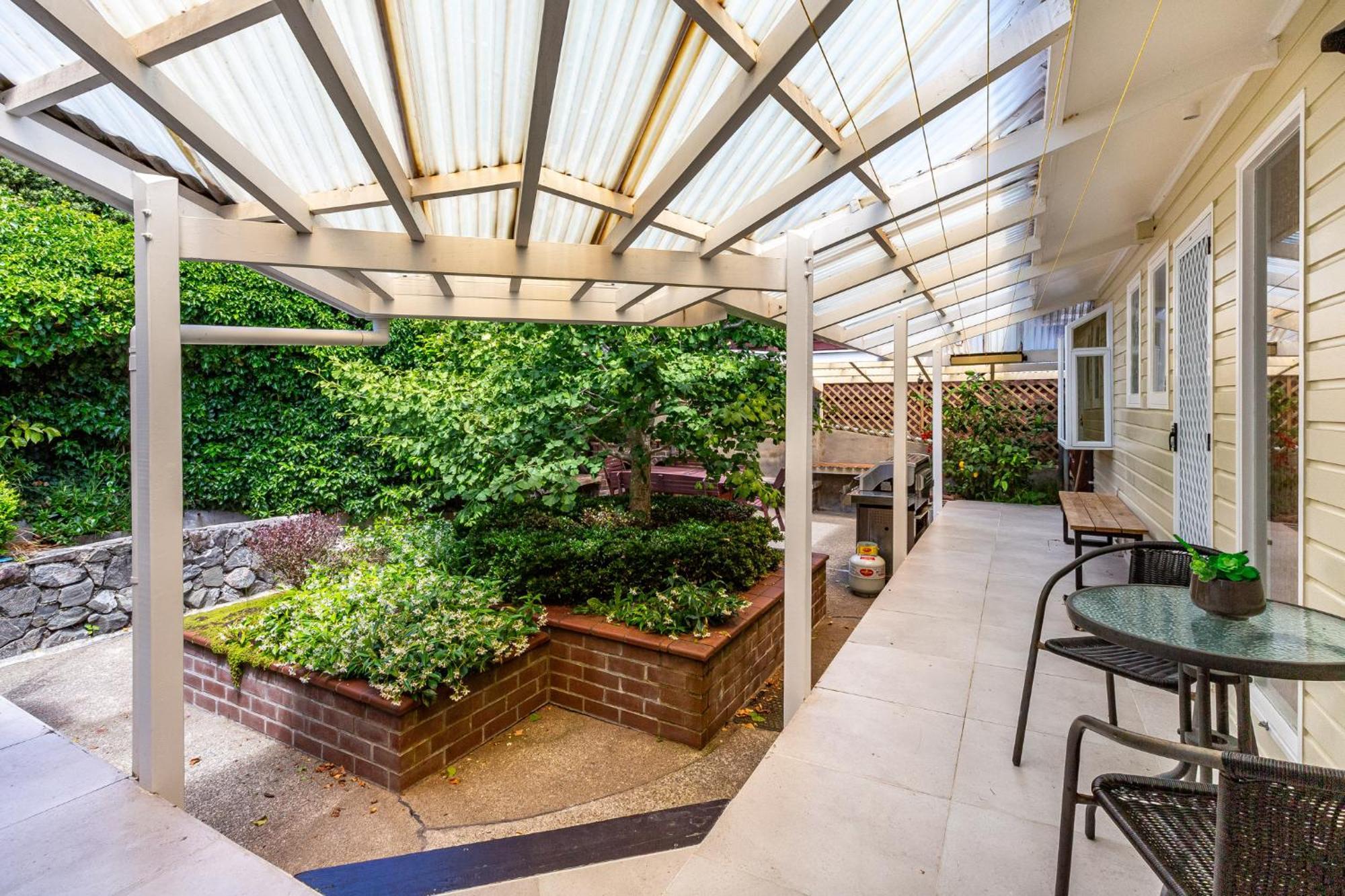 Retro 4 Bedroom Home, Warm And Welcoming, Quiet Location 포리루아 외부 사진